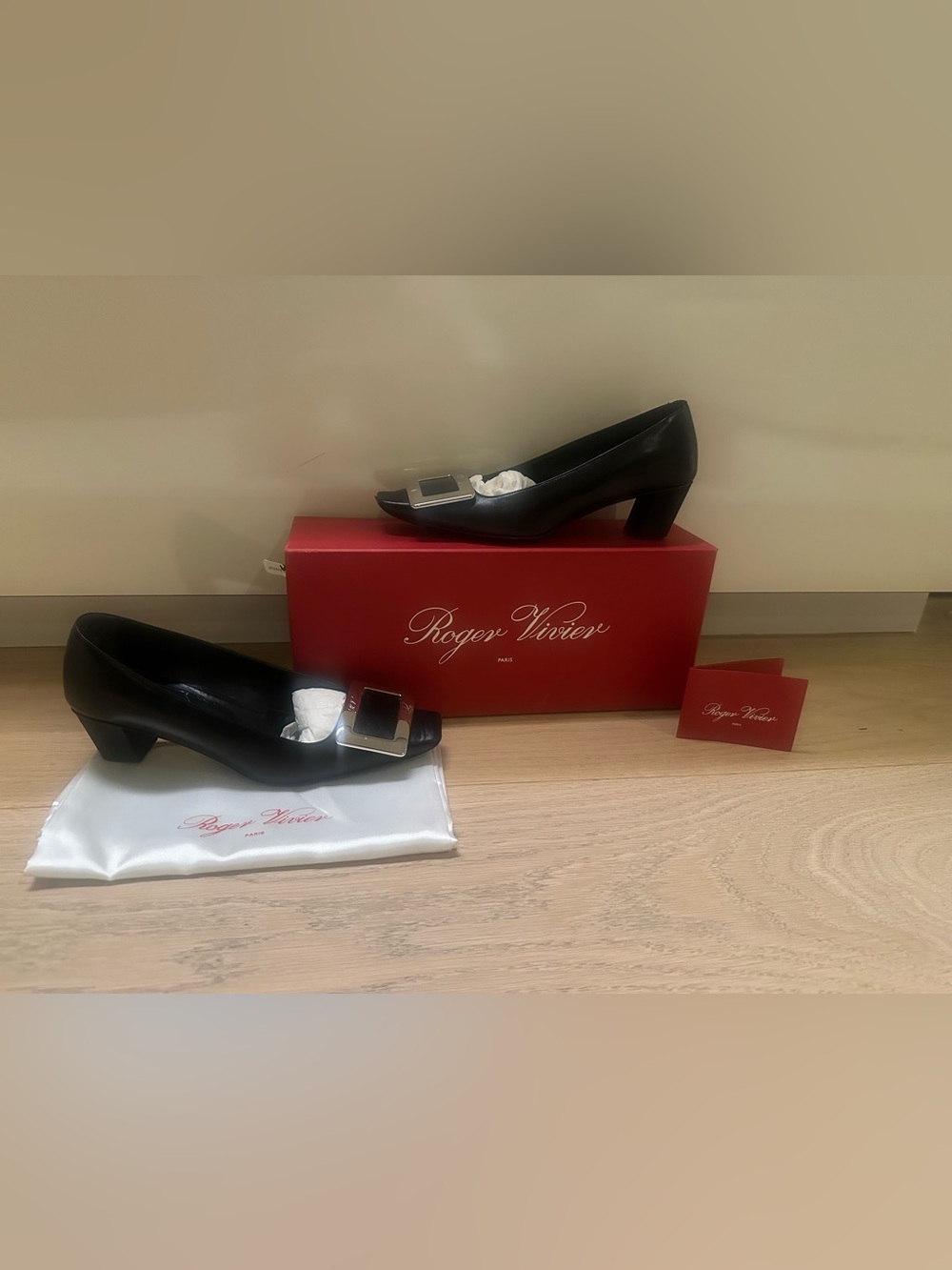 Roger Vivier Black Leather Mid Heel Pumps with Signature Buckle - Belle
